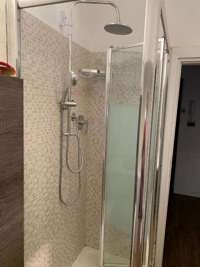 Apartamento Casina Nel Borgo Bolonia 0*,