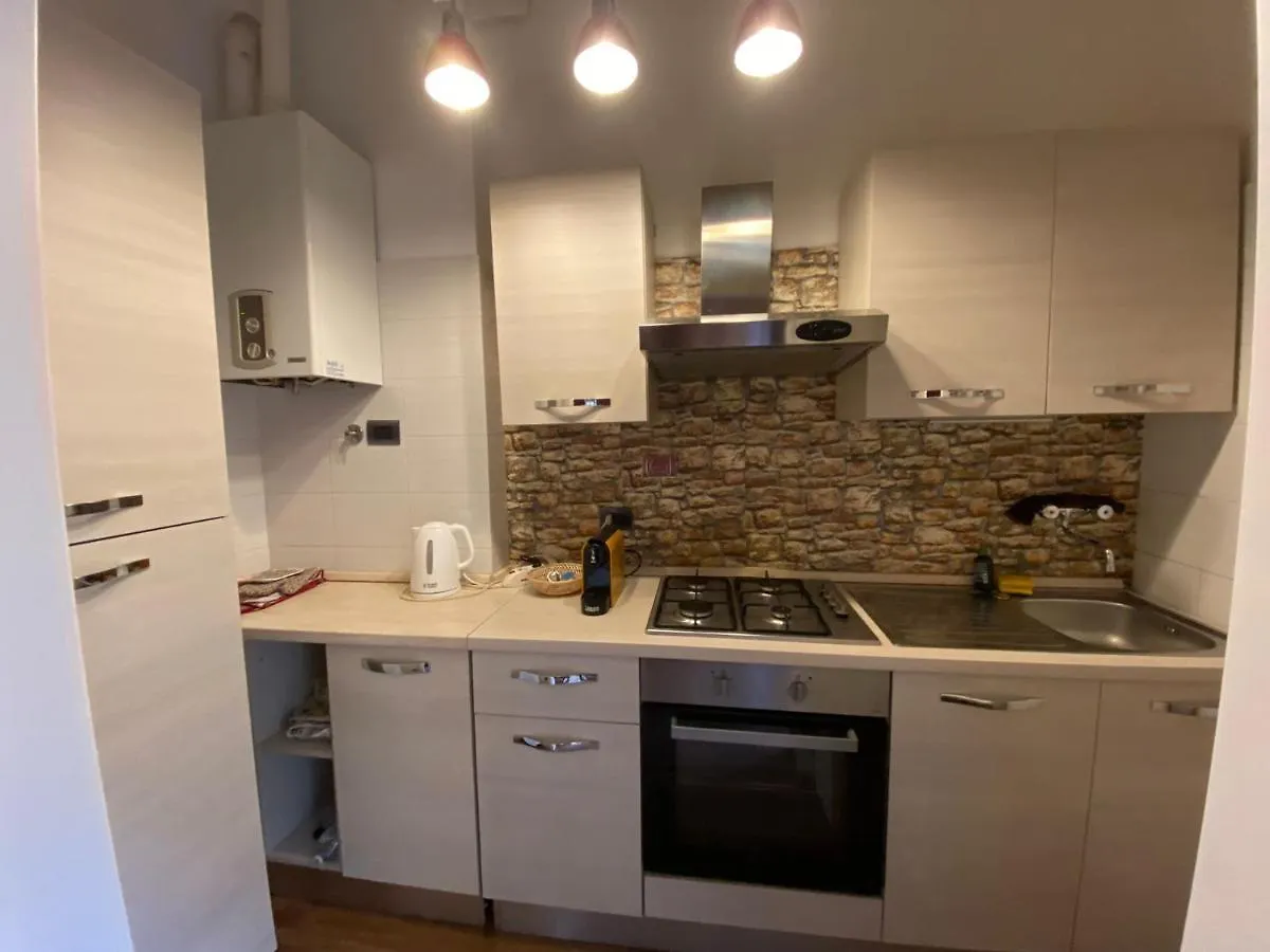 Apartamento Casina Nel Borgo Bolonia 0*,